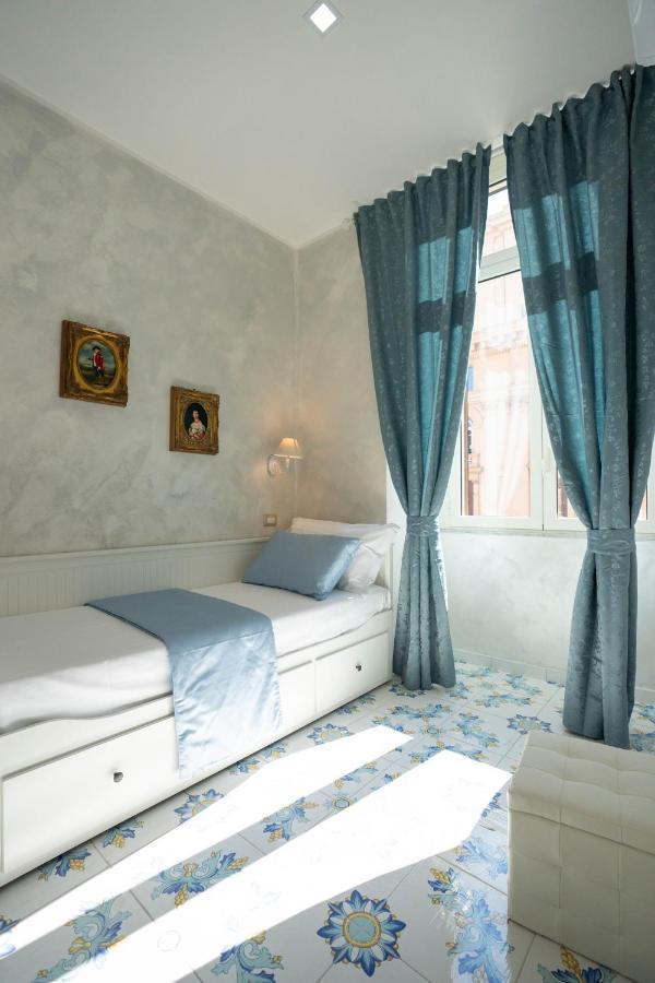 Alma Adry Bed and Breakfast Napoli Esterno foto